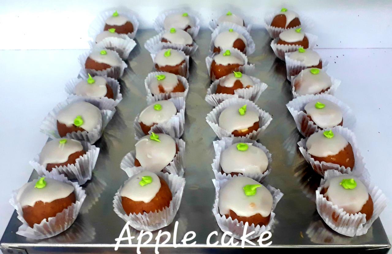 Apple Cake